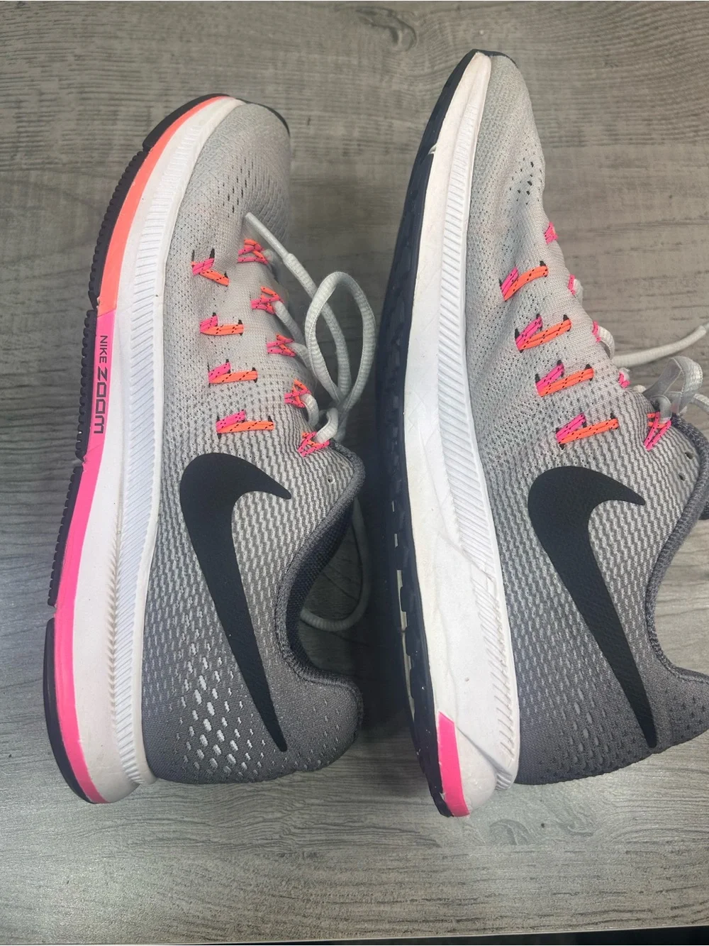Nike Air Zoom Pegasus 33 Running Shoes Gray Pink Women’s Athletic Sneakers Sz9.5